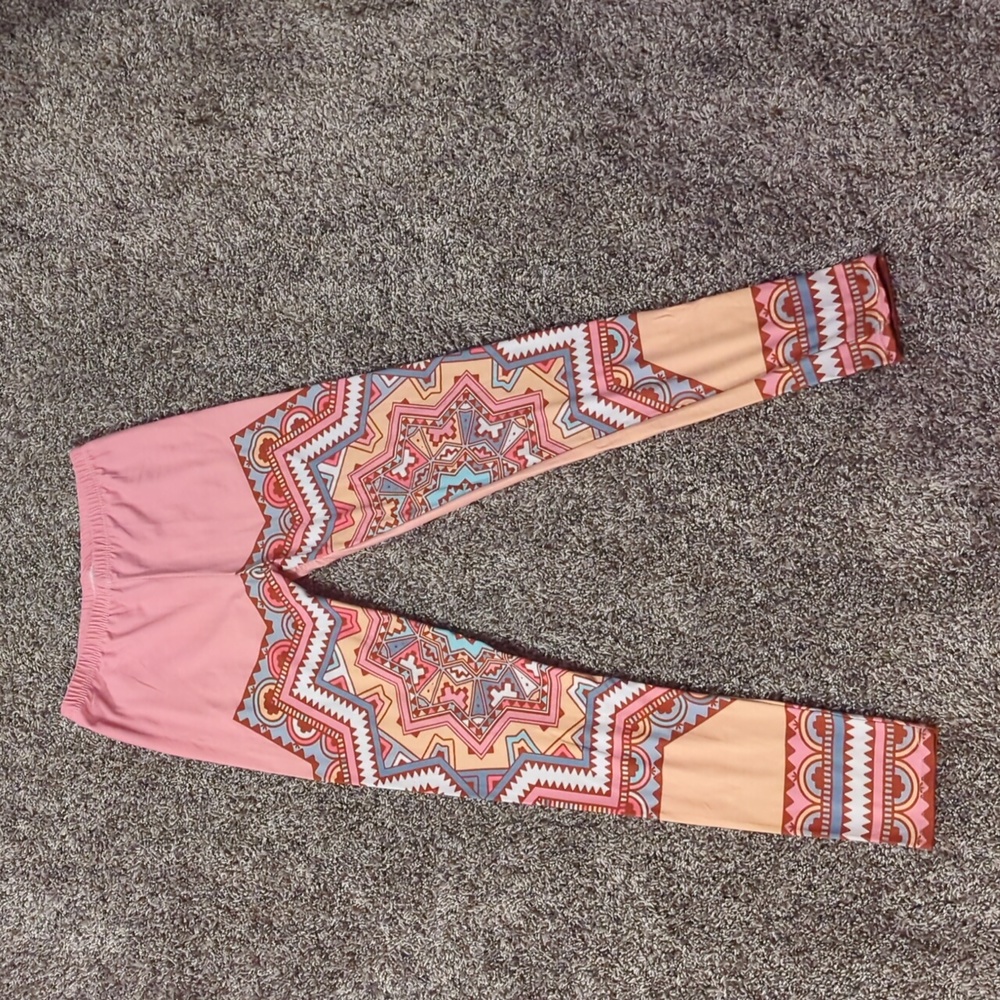 Mandela kaleidoscope leggings. Size small.
